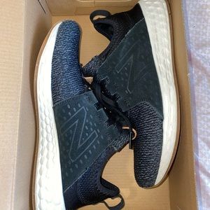 New Balance Tennis Shoes